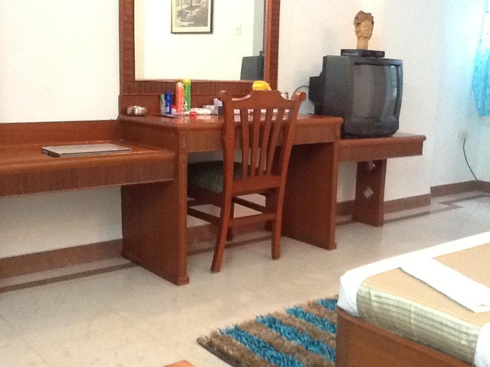 Hotel Kanishka Phg Bangalore Ruang foto