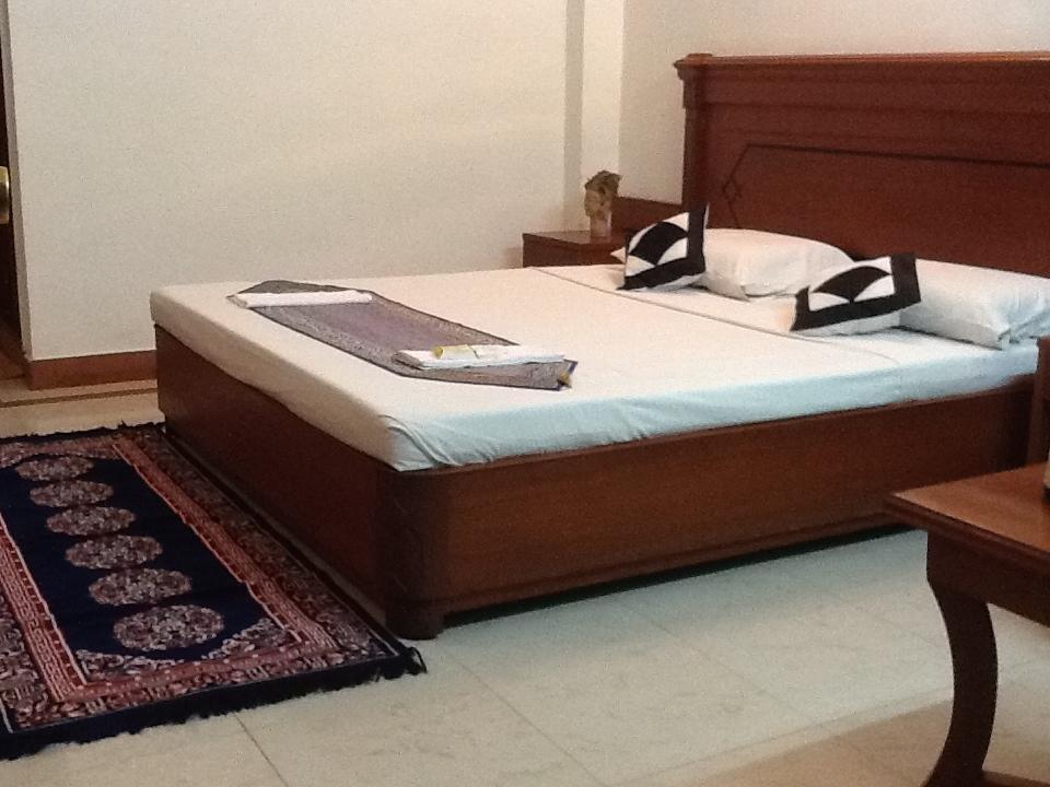 Hotel Kanishka Phg Bangalore Ruang foto